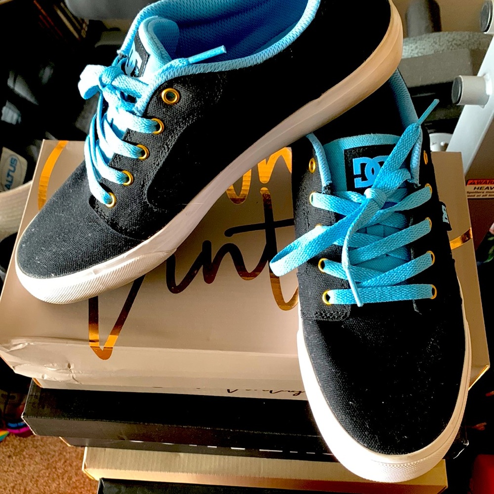Black and baby blue